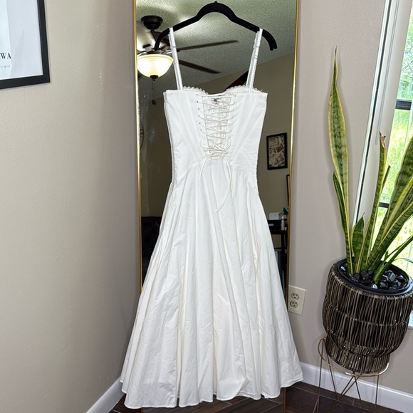 House of CB 'Steffani' white stretch cotton midi sundress - Picture 7 of 7